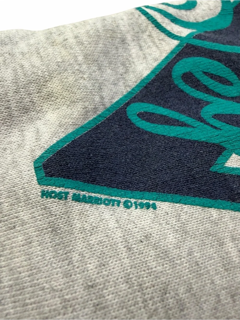 Vintage 1994 Las Vegas LV Brittania Gray Crewneck Pullover Sweatshirt